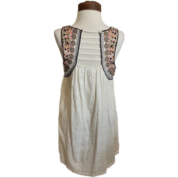 ANTHRO Lilka Embroidered Shift Dress Pockets Size S - Picture 6 of 11